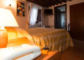 Relais Fontevivo 5