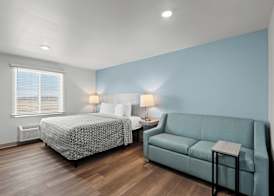 WoodSpring Suites Coralville Iowa City 4