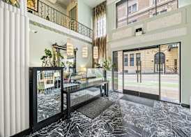 EMBASSY HOTEL 5