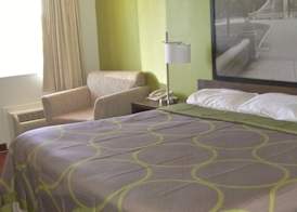 Super 8 by Wyndham Lafayette 3