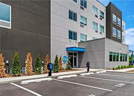 Tru By Hilton Holland, Mi 5