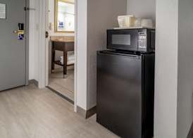 Comfort Suites Prestonsburg West 4