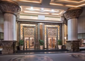 The Berkeley Hotel Pratunam 5