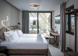 VAYA Suites by Omilos Hotels 4