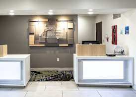 Holiday Inn Express & Suites SEDALIA by IHG 2