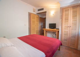 Apartments and Rooms Levantin Inn 2