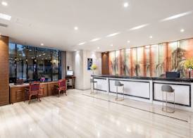 Ramada by Wyndham Beijing Airport 2
