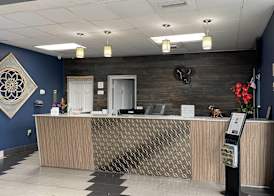 Econo Lodge Forest City 4