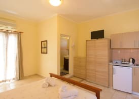 Ammoudara Beach Hotel Apartments 5