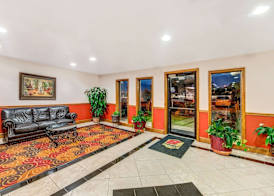 Super 8 by Wyndham McKinney/Plano Area 2