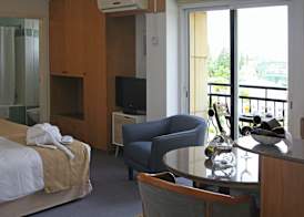 Chrielka Hotel 5