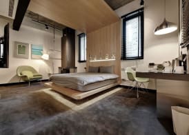 STABLE HOTEL 5