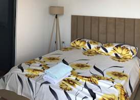 Mona's guesthouse 3