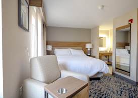 Candlewood Suites Beachwood Cleveland by IHG 3