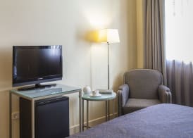 Hotel Macià Alfaros 4