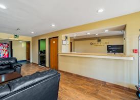 Quality Inn Carbondale University area 2