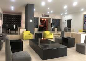 We Hotel Aeropuerto 5