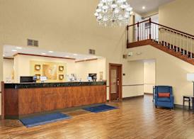 Comfort Suites Milwaukee Airport 5