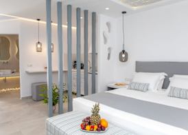 Crystal Mare Suites 4