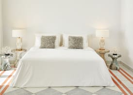 Mandola Rosa, A Resort to Live 5