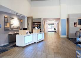 Holiday Inn Express & Suites BLACKSBURG - UNIVERSITY AREA by IHG 2