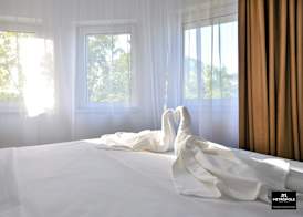 Metropole Apartments Central City 3