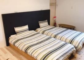 BOND - Hostel 3