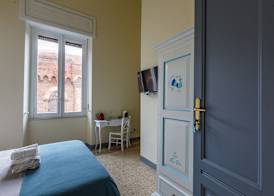 Onlyrooms IV - Sea View & Free Parking 3