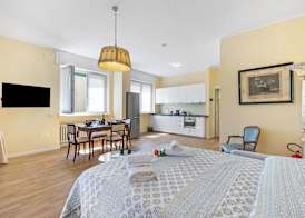 Strixia Apartment - 50m From Lake With Balcony 4