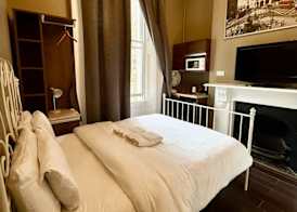 Ebury House 4