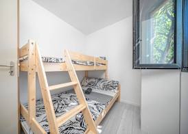 Dom Autocamp 4