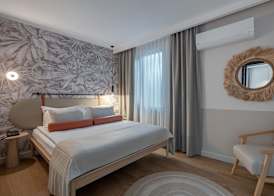 Oli Hotel and Suites 4