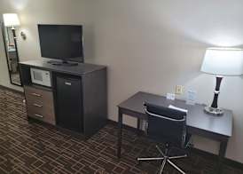 Best Western Airport Inn 4