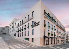 The Emerald House Lisbon - Curio Collection By Hilton 3