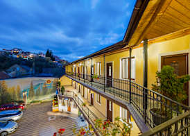 Long Street Hotel 3