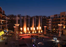 Hilton Promenade at Branson Landing 3