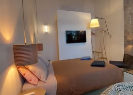 Loft 19 5