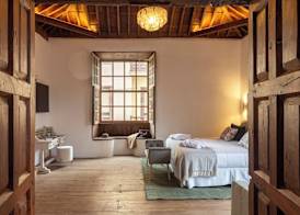 La Casa de La Camelia 5