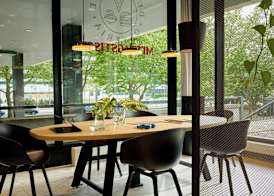 Numa Hamburg Fore 2