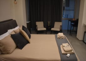 Mimmù Private rooms - Porto di Napoli 4