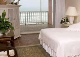 The Pink Lodge on The Beach 2