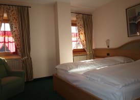 Hotel Alpina 5