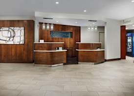 Courtyard by Marriott Manchester-Boston Regional Airport 3