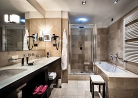 Crowne Plaza MILAN CITY by IHG 4