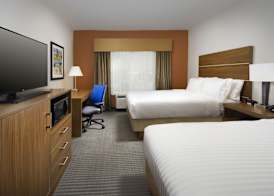 Holiday Inn Express & Suites BAY CITY by IHG 2