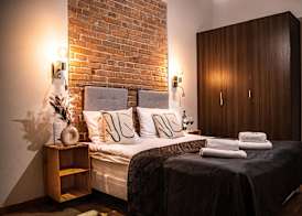 Wine Apartments 5
