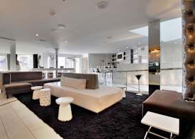 Las Vegas Serene Hotel 2