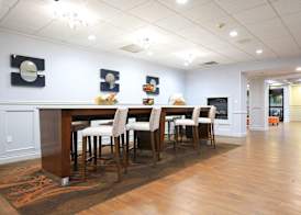 Hampton Inn Bordentown 5