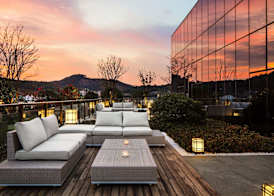 Hilton Ningbo Dongqian Lake 3