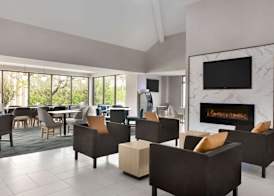 La Quinta inn & suites by Wyndham Dothan 2